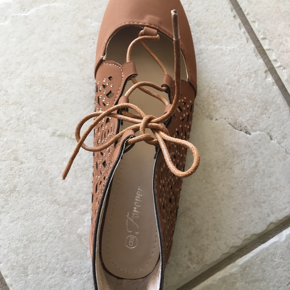 🔥Sale🔥Tan lace up flats - Picture 3 of 4